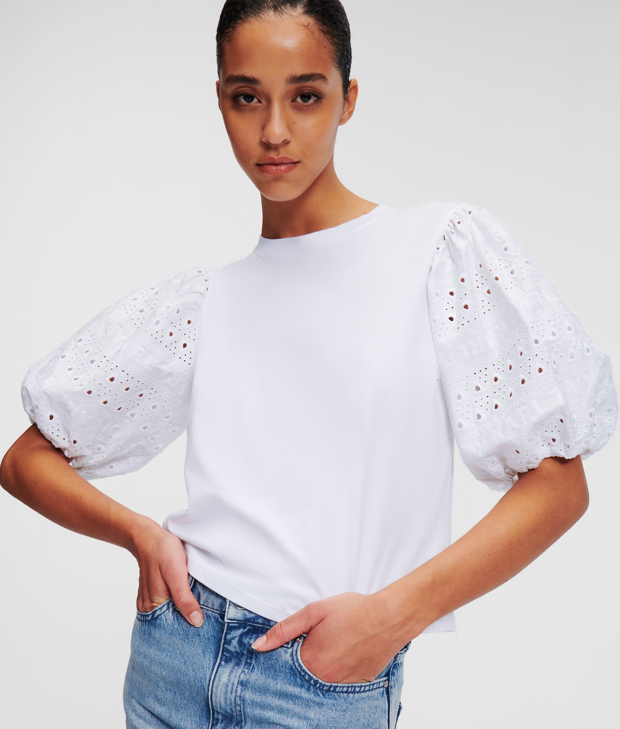 (image for) Top-Tier Broderie Anglaise T-shirt